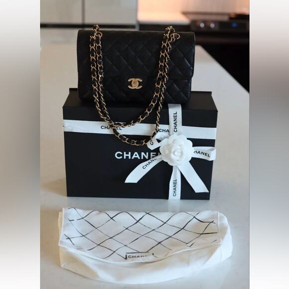 Chanel authentic 2021 Classic Small Black Caviar Flap Bag purse Gold chain - Picture 11 of 15